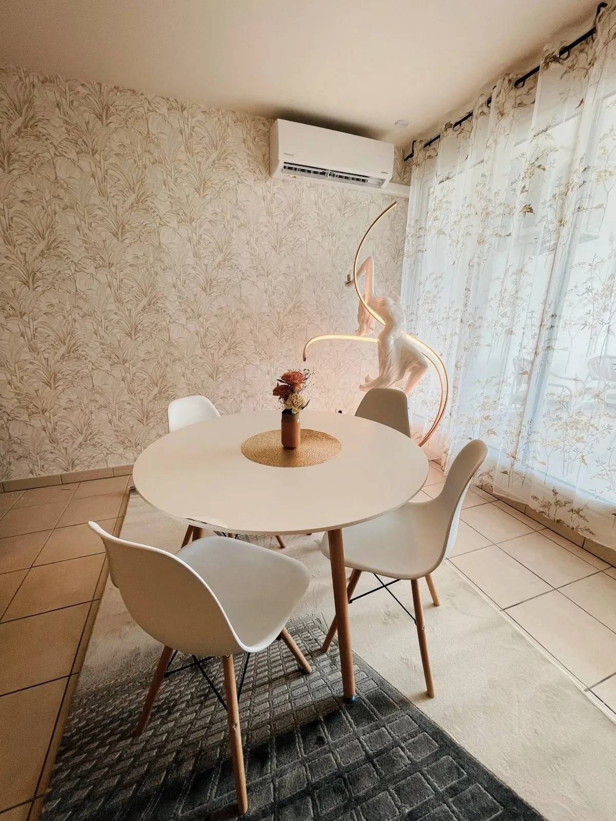 T4 Papyrus - Proche université Moufia