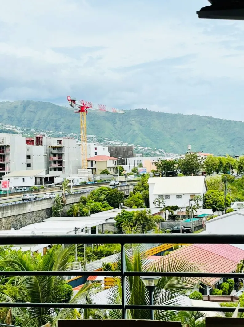 T4 Papyrus - Proche université Moufia